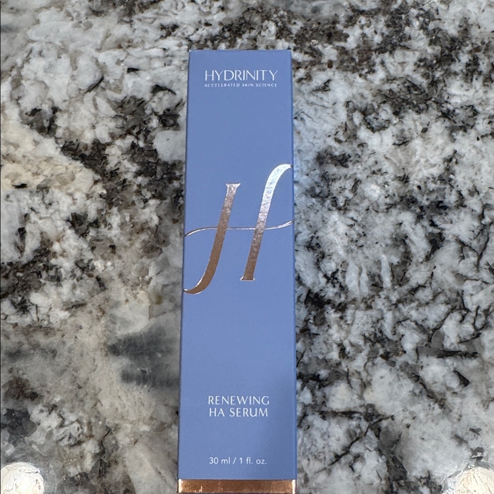 Renewing HA Serum